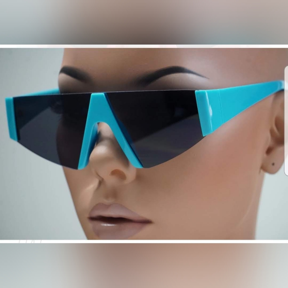 Turquoise and Black Sunglasses EUC
